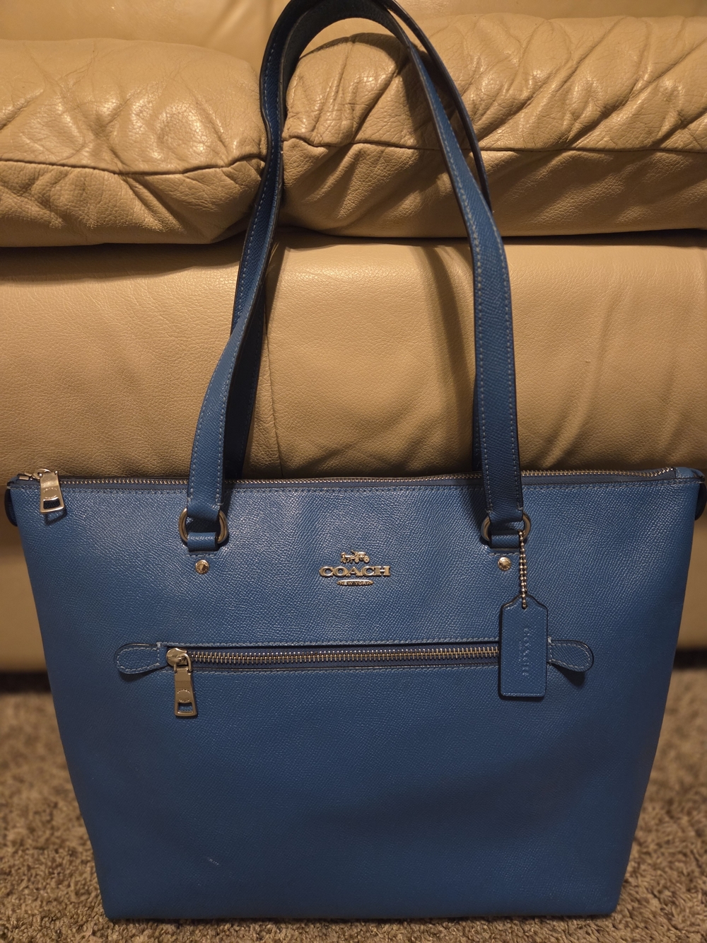 ⭐️ Coach Pacific Bright Blue Tote 👜